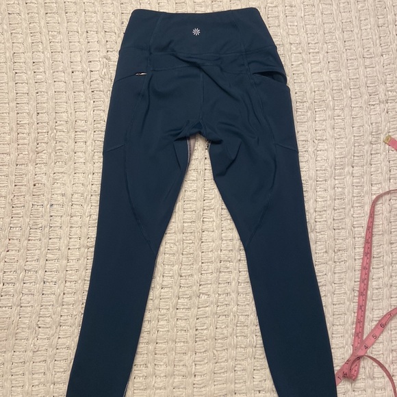 Athleta Oasis Contender leggings - Picture 5 of 6